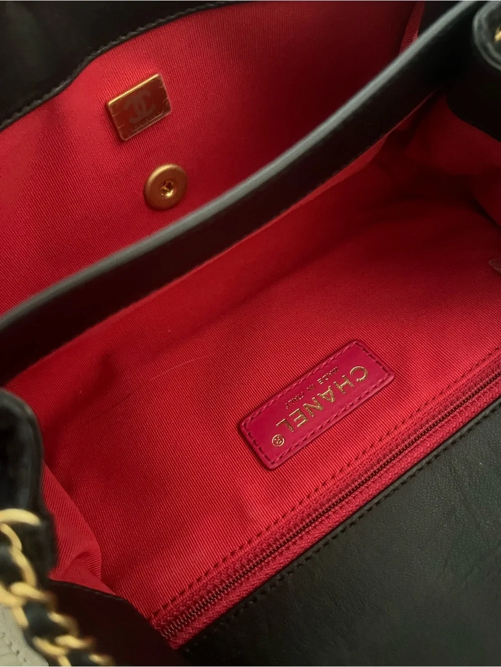 Chanel Quilted Leather Cc Accordion Flap Bag